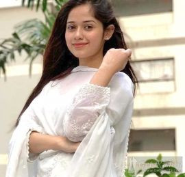 Saira Riaz — public profile photo