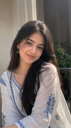 Huma Asif — public profile photo